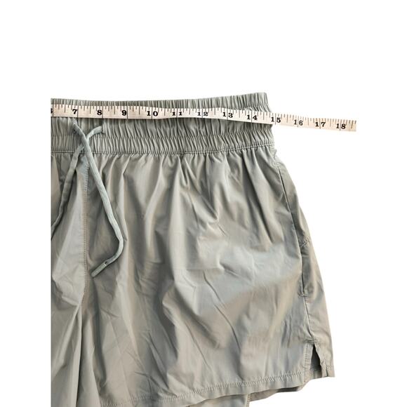 Spyder Active 2-in-1 Running Shorts Seafoam Green Women’s Medium Lightweight - Picture 7 of 8